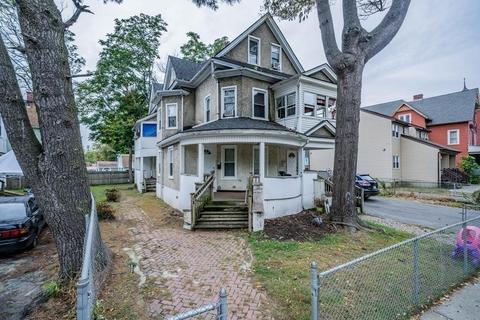 1446 Dwight St, Springfield, MA 01107 photo 1