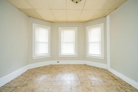 1446 Dwight St, Springfield, MA 01107 photo 5