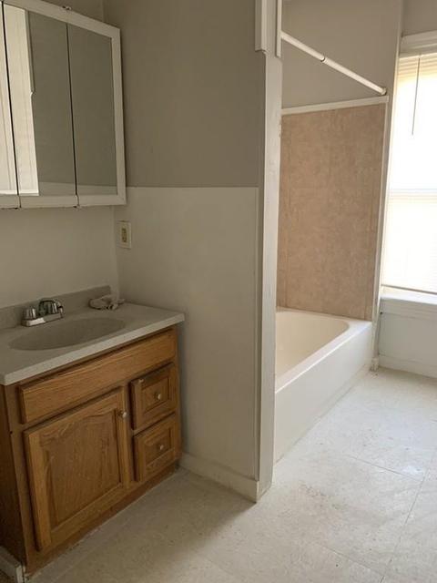 1446 Dwight St, Springfield, MA 01107 photo 9