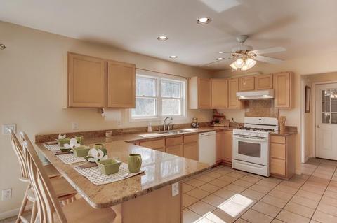 122 Ashby Rd, Ashburnham, MA 01430 photo 3