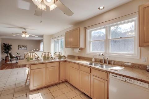 122 Ashby Rd, Ashburnham, MA 01430 photo 5