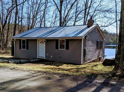 13 Tucker Ln, Sutton, MA 01590 photo 3