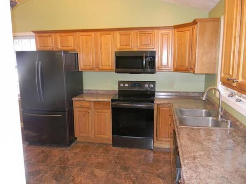 58 Spring St, Orange, MA 01364 photo 12