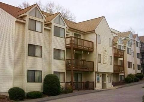 10 Hulbert Rd #4, Worcester, MA 01603 photo 1