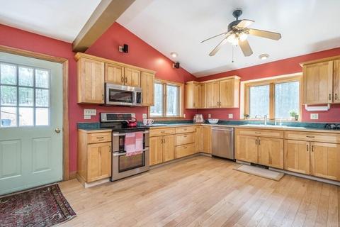 16 S Shaker Rd, Harvard, MA 01451 photo 5
