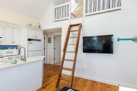 38 Hydrangea Ln #38, Mashpee, MA 02649 photo 17