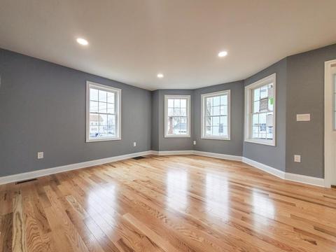 100 Grinnell St, Fall River, MA 02721 photo 7