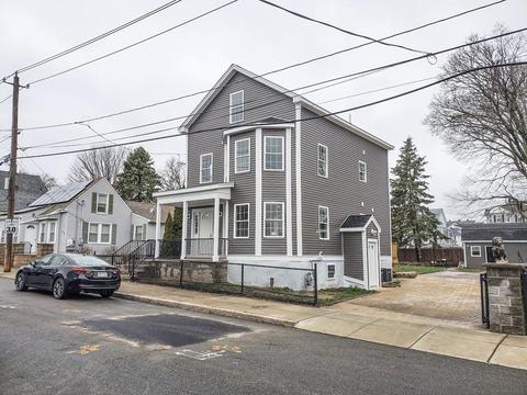 100 Grinnell St, Fall River, MA 02721 photo 2