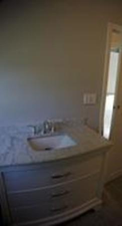 71 Bernard, Springfield, MA 01109 photo 8