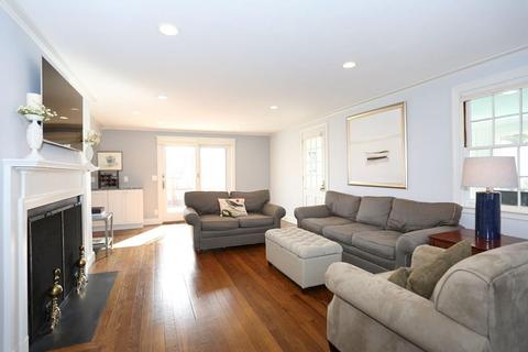 1136 Central Ave, Needham, MA 02492 photo 6