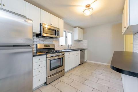 407 Mower St, Worcester, MA 01602 photo 9