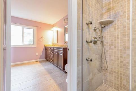 407 Mower St, Worcester, MA 01602 photo 24