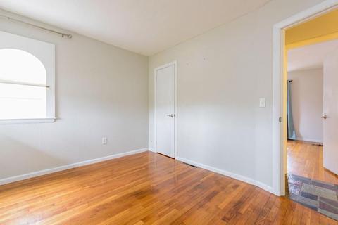 407 Mower St, Worcester, MA 01602 photo 12