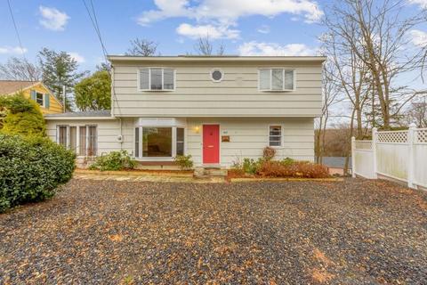 407 Mower St, Worcester, MA 01602 photo 1