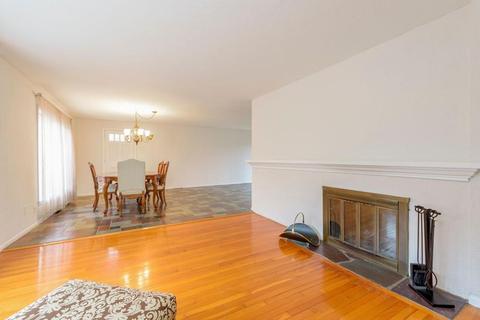 407 Mower St, Worcester, MA 01602 photo 3