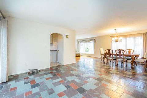 407 Mower St, Worcester, MA 01602 photo 6