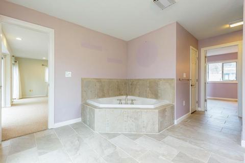 407 Mower St, Worcester, MA 01602 photo 23