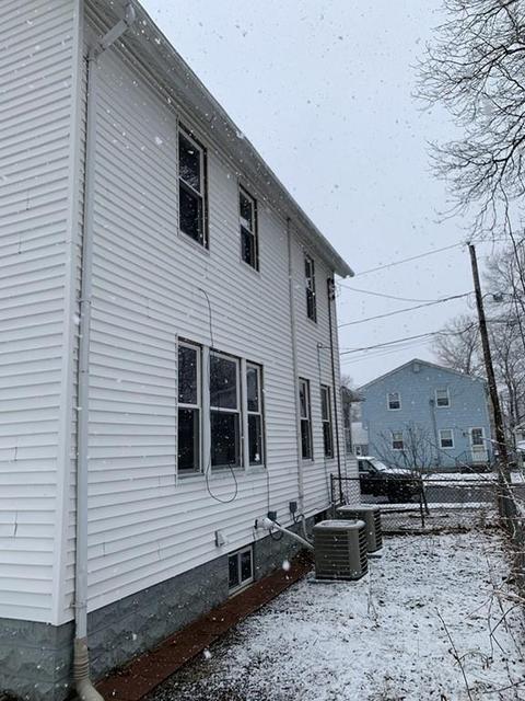 28 Blodgett St, Springfield, MA 01108 photo 7