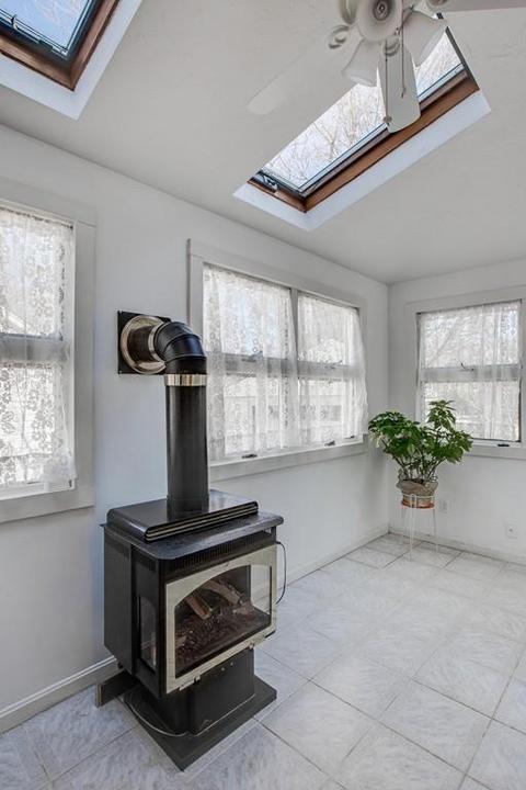 52 Marshall St, Needham, MA 02492 photo 4
