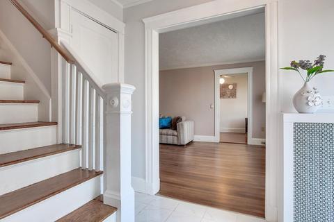 52 Marshall St, Needham, MA 02492 photo 10