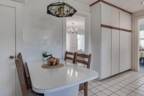 52 Marshall St, Needham, MA 02492 photo 8
