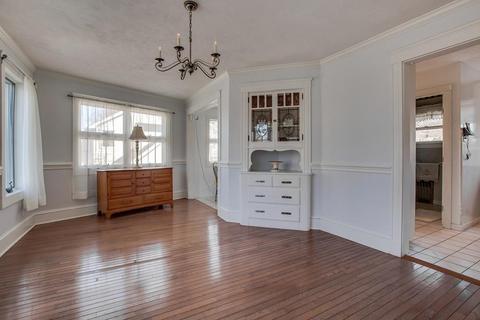 52 Marshall St, Needham, MA 02492 photo 5