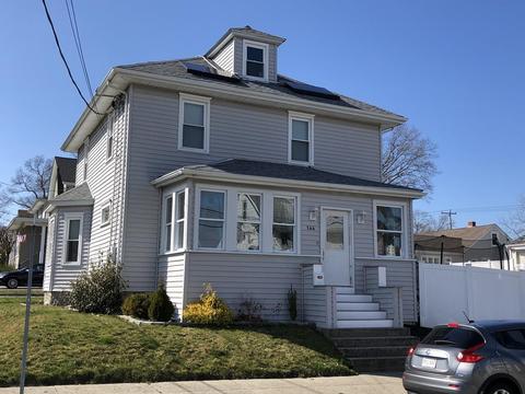144 Charlotte St, Fall River, MA 02720 photo 1