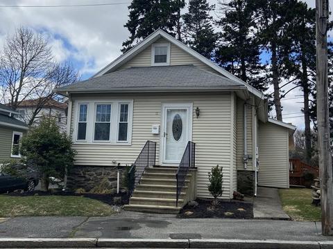 11 Dell Ave, Worcester, MA 01604 photo 2