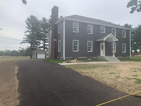43 Fredette St, Chicopee, MA 01022 photo 1