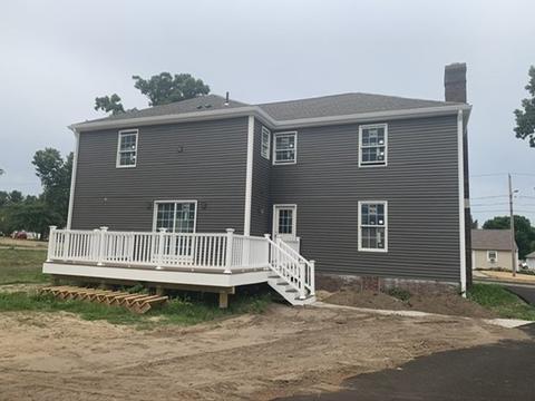 43 Fredette St, Chicopee, MA 01022 photo 3