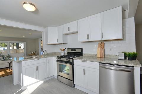 3 11th Ave, Wareham, MA 02571 photo 16