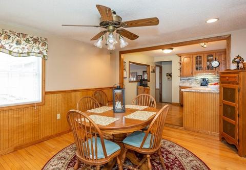 91 Borys Cir, Chicopee, MA 01013 photo 10