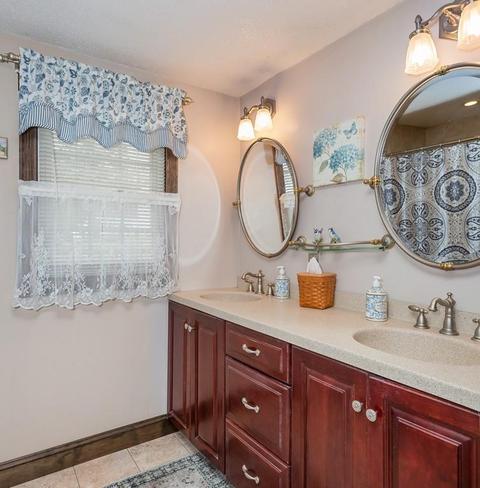 91 Borys Cir, Chicopee, MA 01013 photo 20