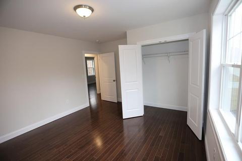 14 Wakefield Ave, Webster, MA 01570 photo 11