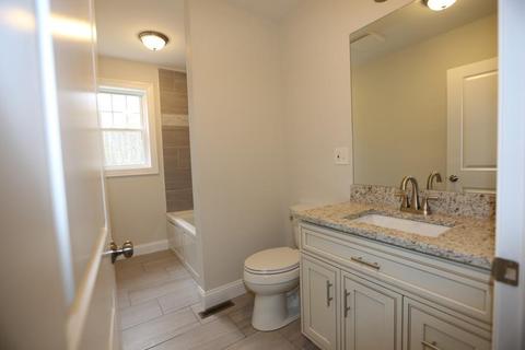 14 Wakefield Ave, Webster, MA 01570 photo 10