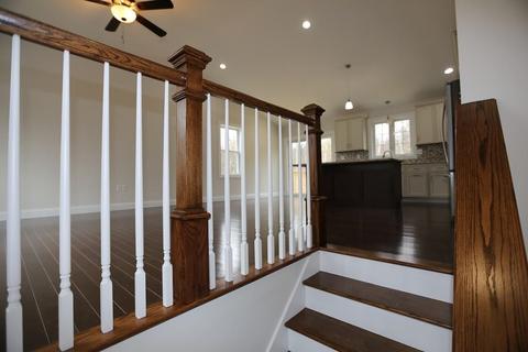 14 Wakefield Ave, Webster, MA 01570 photo 3