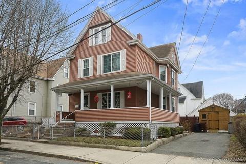 31 Beacon St, Everett, MA 02149 photo 3