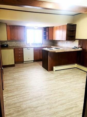 69 Rimmon Ave, Springfield, MA 01107 photo 4