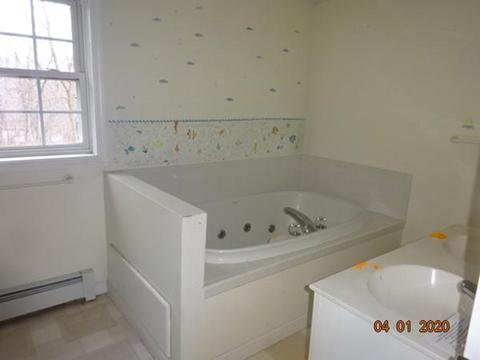 88 Bancroft St, Gardner, MA 01440 photo 11