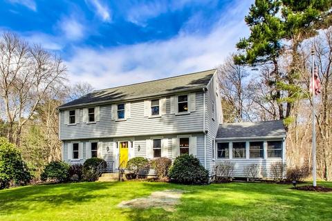 76 Read Dr, Hanover, MA 02339 photo 1