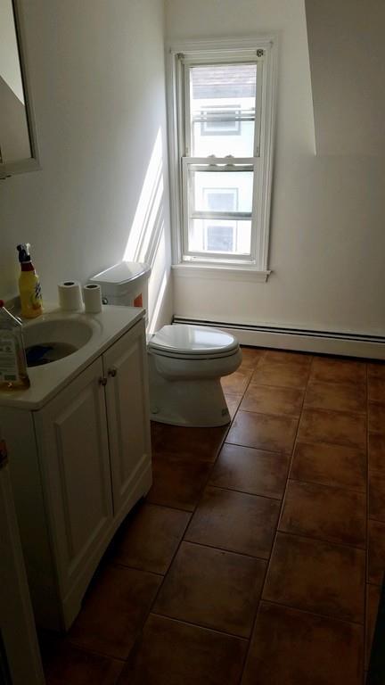 172 Diman St, Fall River, MA 02721 photo 4