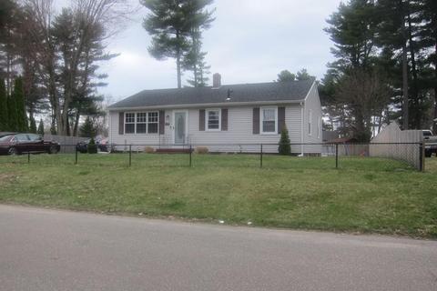 66 Flint St, Springfield, MA 01129 photo 3
