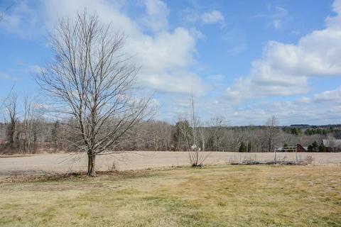 15 Douglas Rd, Sutton, MA 01590 photo 5