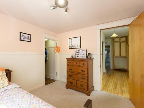 2 W Hampton, Worcester, MA 01610 photo 13