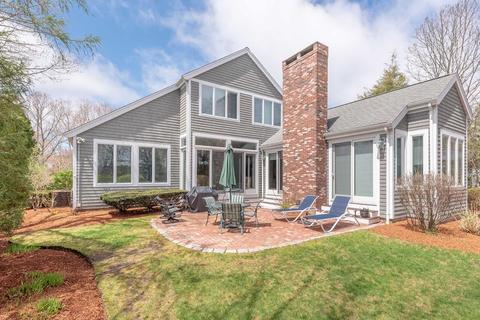19 Dannys Cor, Mashpee, MA 02649 photo 2