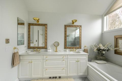 19 Dannys Cor, Mashpee, MA 02649 photo 9