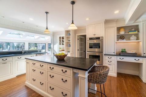 43 Burditt Ave, Hingham, MA 02043 photo 13