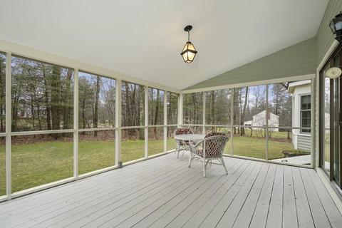 8 Wendy St, Walpole, MA 02081 photo 27
