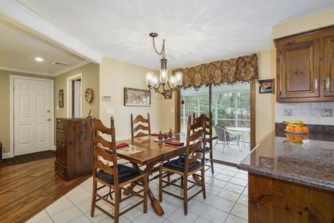 8 Wendy St, Walpole, MA 02081 photo 15