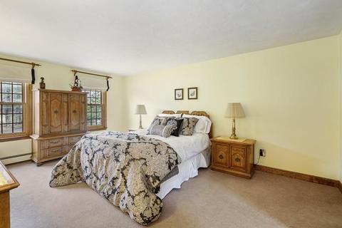8 Wendy St, Walpole, MA 02081 photo 21